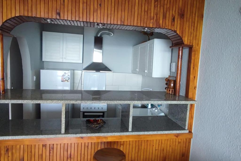 Sea View Flora Apartment Бургас Екстериор снимка