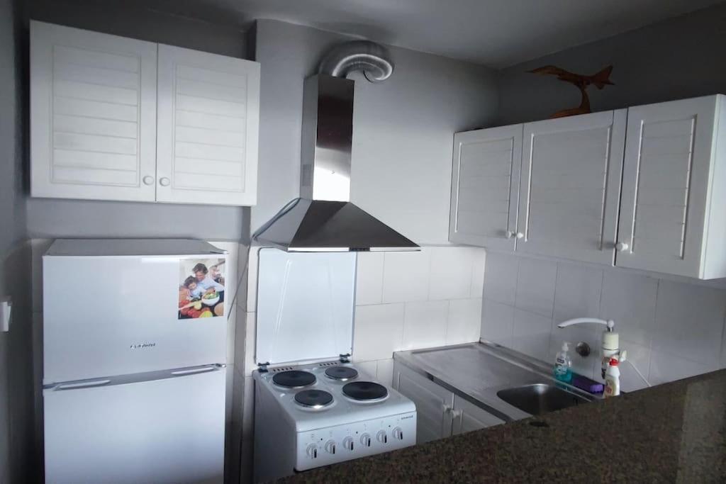 Sea View Flora Apartment Бургас Екстериор снимка