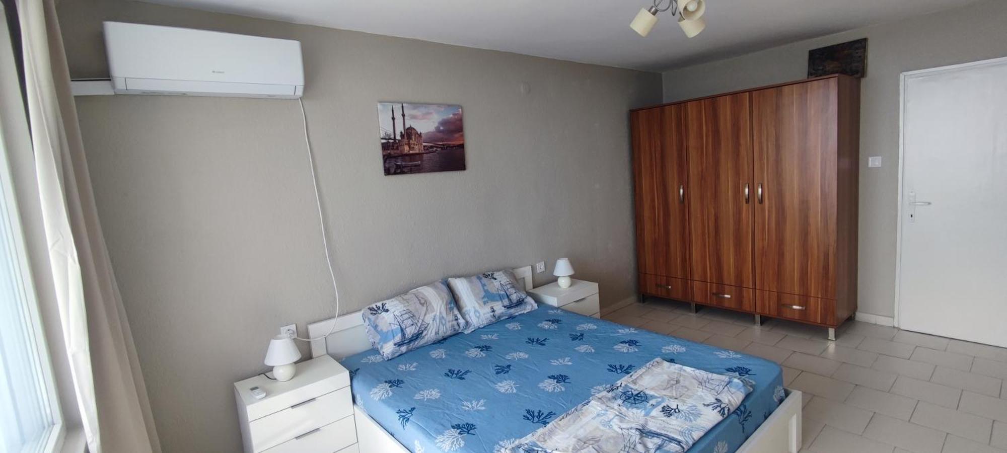 Sea View Flora Apartment Бургас Екстериор снимка