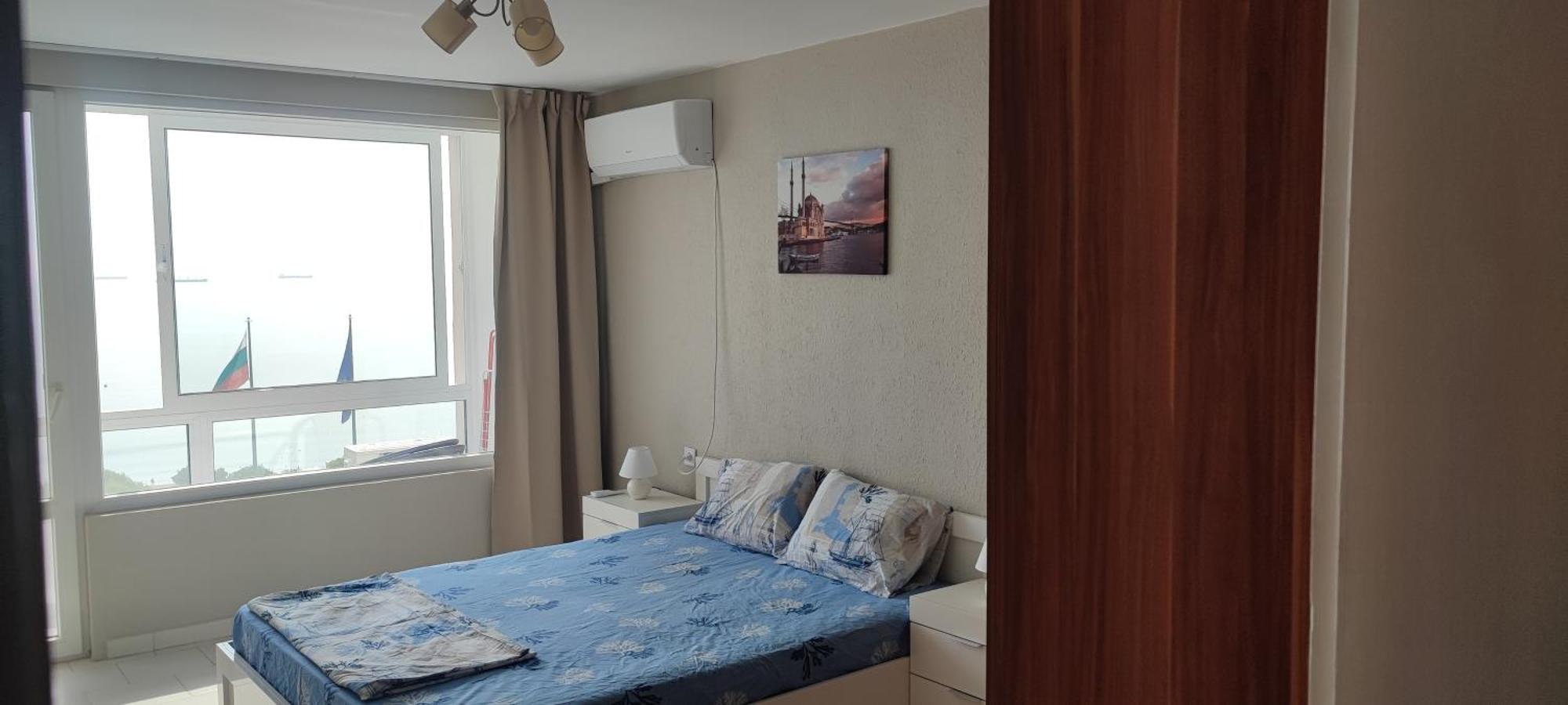 Sea View Flora Apartment Бургас Екстериор снимка